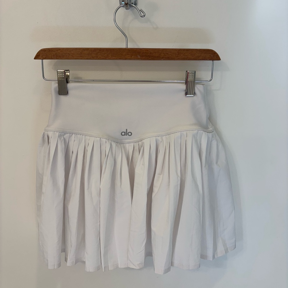 ALO Grand Slam White Pleated Skater Skirt